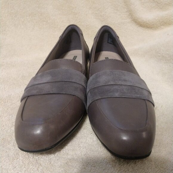 Clarks collection women's leather loafers with suede strap sz 7.5 - Picture 5 of 7